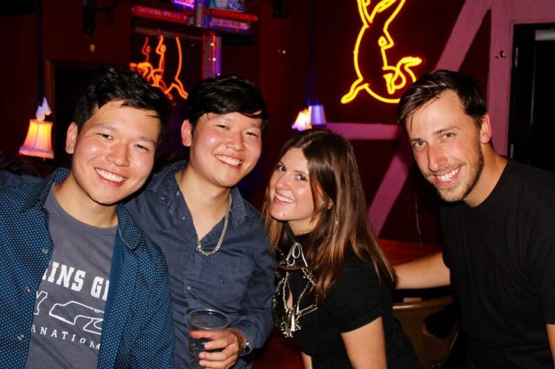 Neapolitan Pubcrawl: Where the Night Never Ends! - Mingle With Locals and Travelers Alike