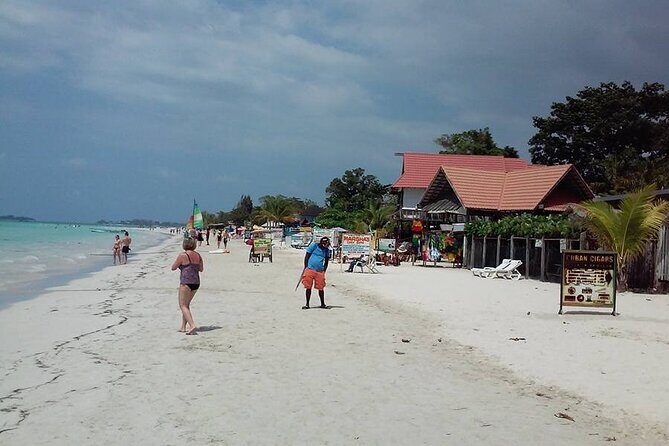 Negril 7 Miles Beach and Ricks Cafe Tour from Montego Bay - Why This Tour Stands Out