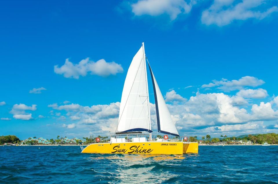 Negril Beach and Catamaran Cruise - Visiting the Famous Ricks Cafe