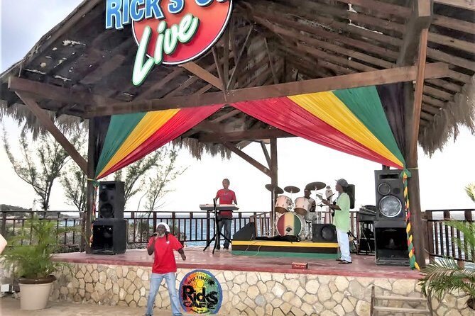 Negril Sunset Trip to Rick's Cafe from Montego Bay and Grand Palladium - Who Will Love This Tour?