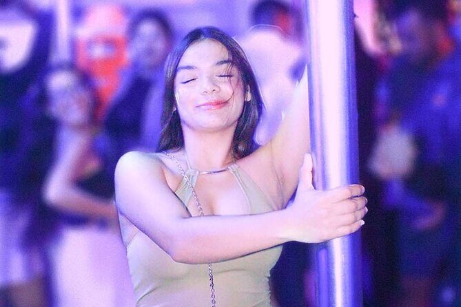 Neon Party in Catamaran Puerto Vallarta - FAQ