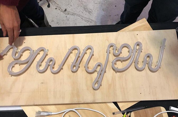 NEON SIGN MAKING PARTY (Energy Efficiency Chat) - The Sum Up