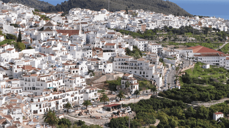 Nerja and Frigiliana From Málaga: the Mountain and the Sea - Transportation and Meeting Points