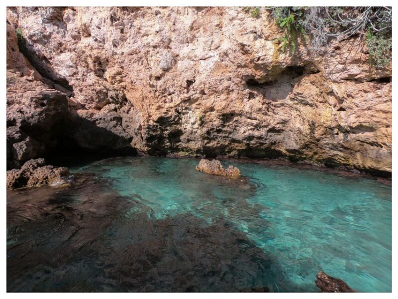 Nerja: Cliffs of Maro-Cerro Gordo Kayak Rental for 2 People - What to Bring