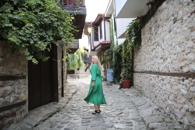 Nessebar: Old Town Photo Spots Mobile Map and Route - Key Points