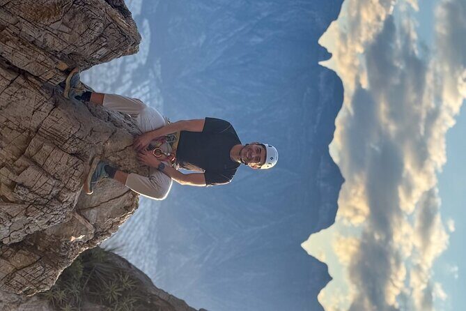 Nest of the Aguiluchos with 3 abseils and certified guides - FAQ