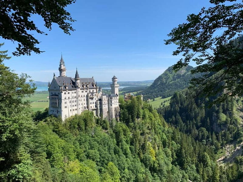 Neuschwanstein Castle, Linderhof Palace & Oberammergau Trip - Mary’s Bridge: The Iconic Viewpoint