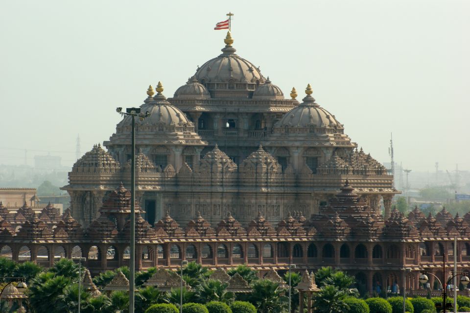 New Delhi - Akshardham Temple Tour With Water and Light Show - Important Tour Information