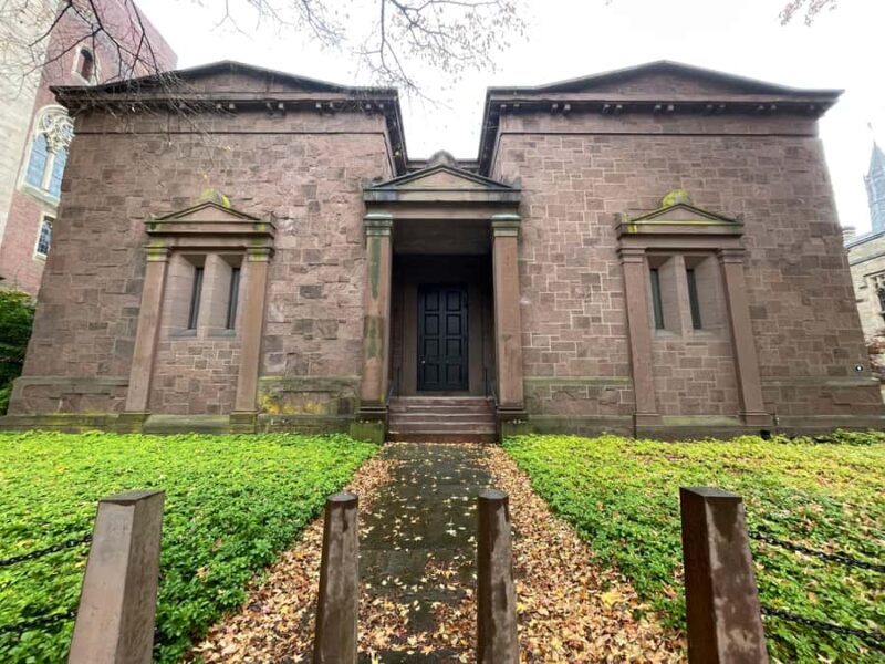 New Haven: Yale Secret Societies Walking Tour - A Closer Look at the Yale Secret Societies Walking Tour