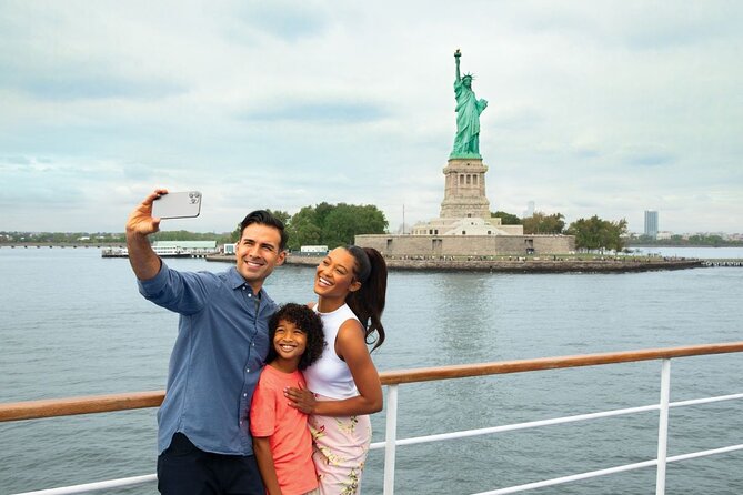 New Jersey Signature Bottomless Mimosa Brunch Cruise - Accessibility and Comfort Features