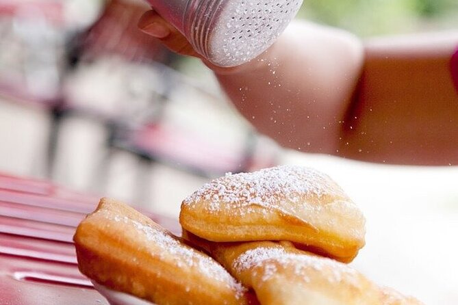 New Orleans City and Cemetery Tour With Garden District Stroll - Traveler Reviews