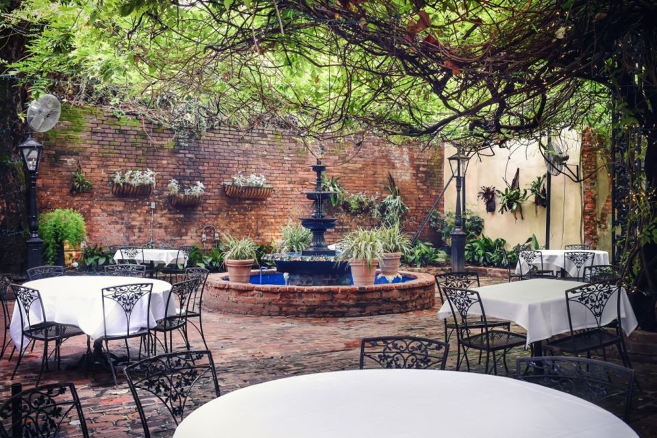 New Orleans: Court of Two Sisters Jazz Brunch Buffet - Louisiana Specialty Offerings