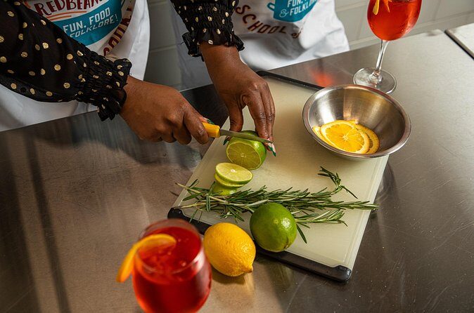 New Orleans Courtyard Cocktails: Happy Hour Mixology Class - Who Will Love This Tour?