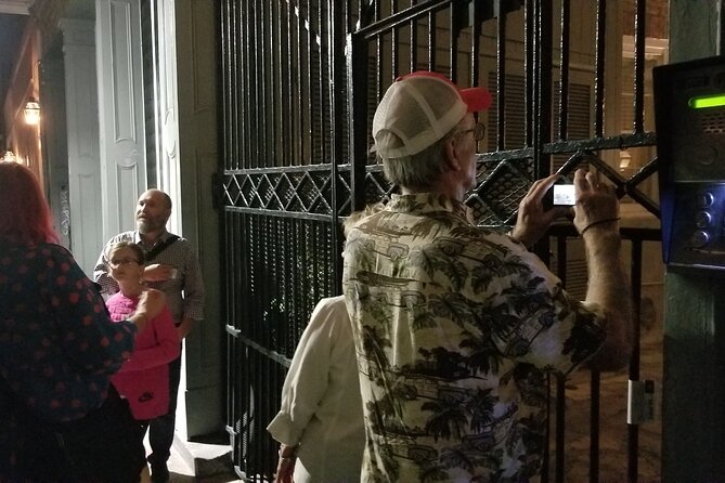 New Orleans Evening Small-Group Haunted Walking Tour - Accessibility and Group Size