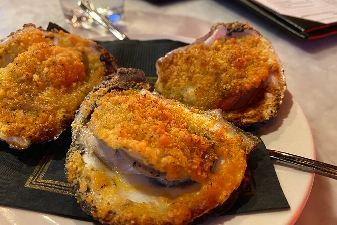New Orleans Food Walking Tour of the French Quarter With Small-Group Option - Small-Group Upgrade