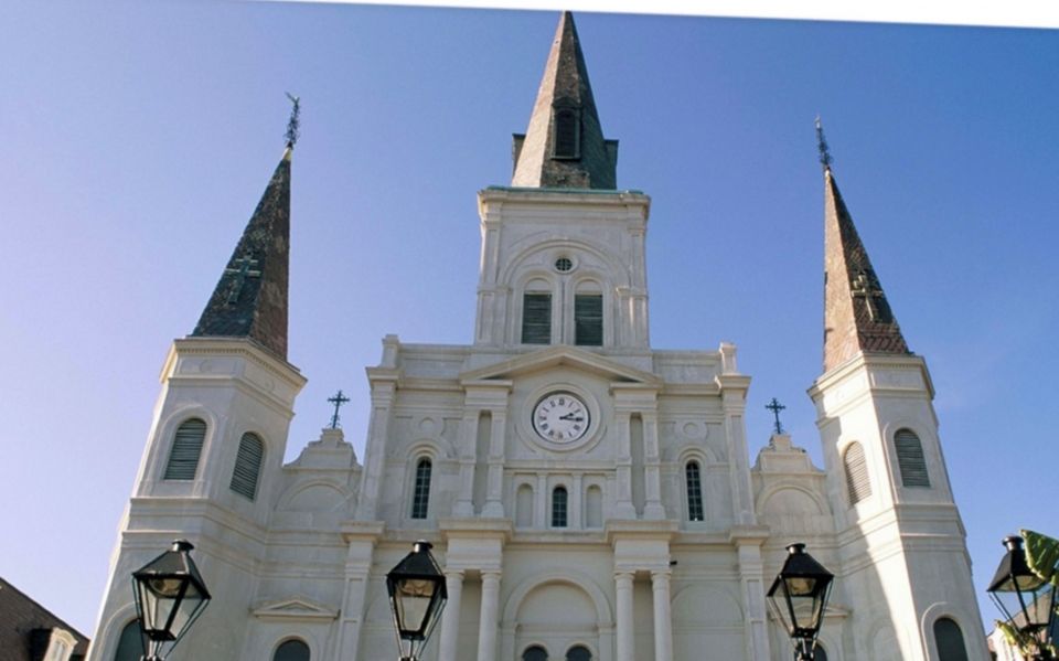 New Orleans: French Quarter Dark History Comedy Walking Tour - Haunted Locations