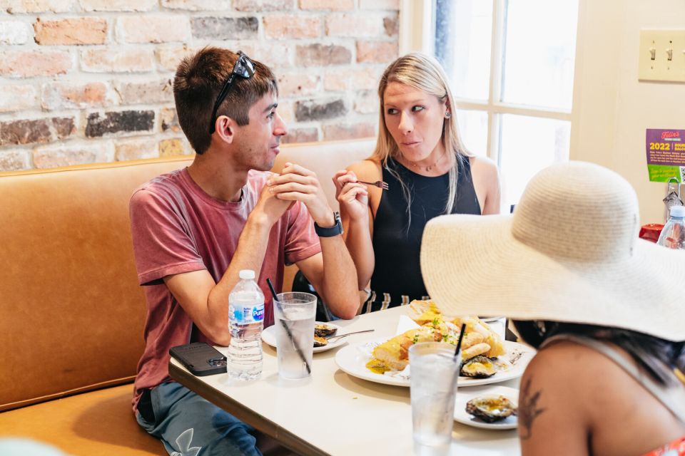 New Orleans: French Quarter Food Tour With Tastings - Insightful Local Narratives