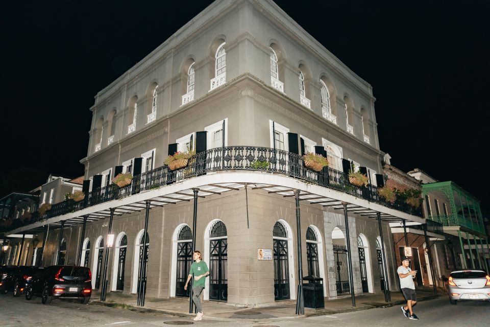 New Orleans: French Quarter Ghost and Murder Tour - Discover the Dark Secrets of Bourbon Street