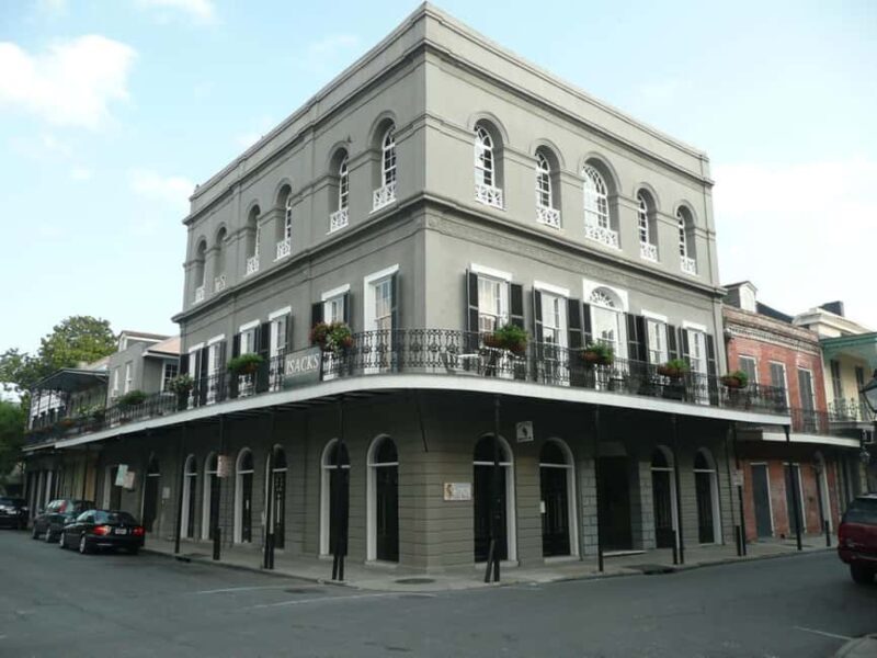 New Orleans: French Quarter Ghosts and Legends Tour - Starting Point and Overall Atmosphere