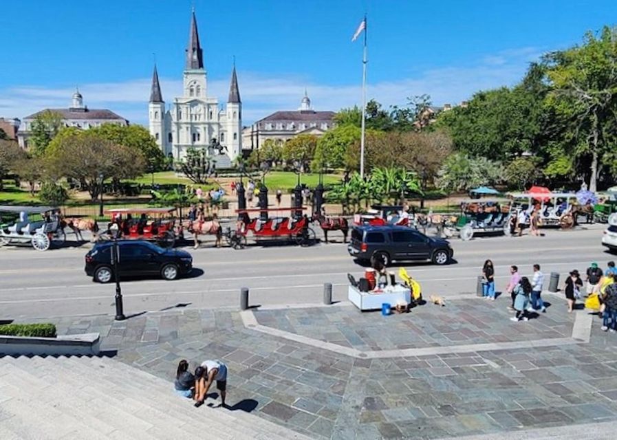 New Orleans: French Quarter History Tour With Cafe Du Monde - Tour Inclusions