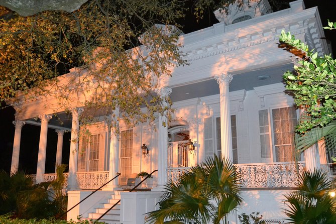 New Orleans Garden District and Lafayette Cemetery Tour - Booking Information