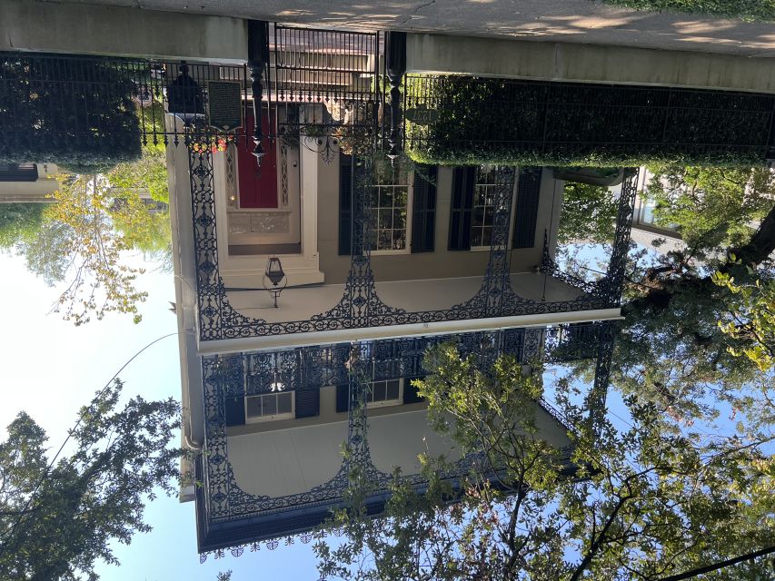 New Orleans : Garden District Architecture Walking Tour - Booking and Cancellation