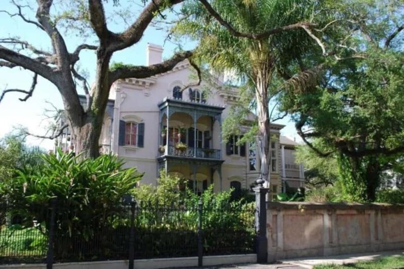New Orleans: Garden District Walking Tour - FAQ Section