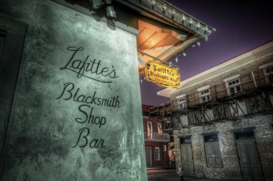 New Orleans: Guided Ghost-Themed Walking Tour - Tour Highlights