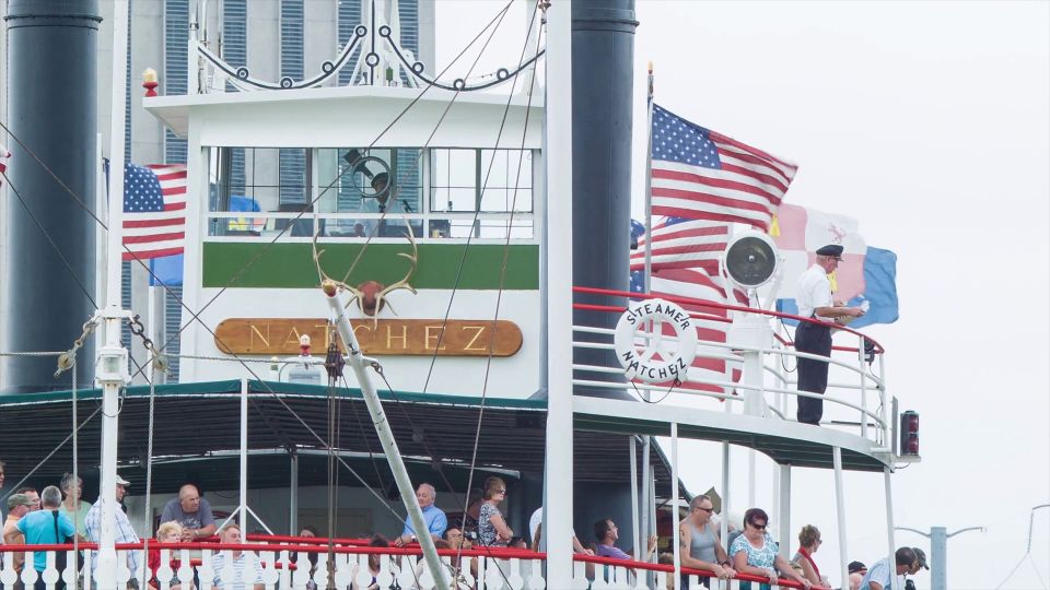 New Orleans: Sunday Steamboat Jazz Cruise With Brunch Option - Exploring the Mississippi River Views