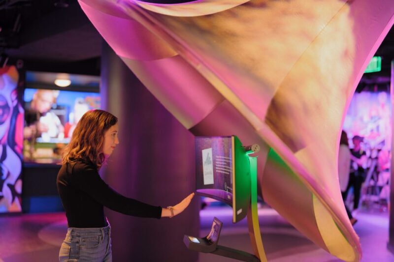 New Orleans: Vue Orleans Observation Deck Entry Ticket - FAQ