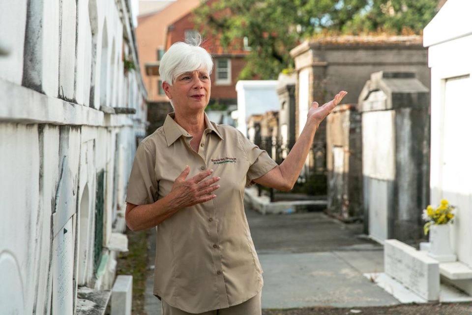New Orleans: Walking Tour Inside St. Louis Cemetery No. 1 - Inclusions and Exclusions
