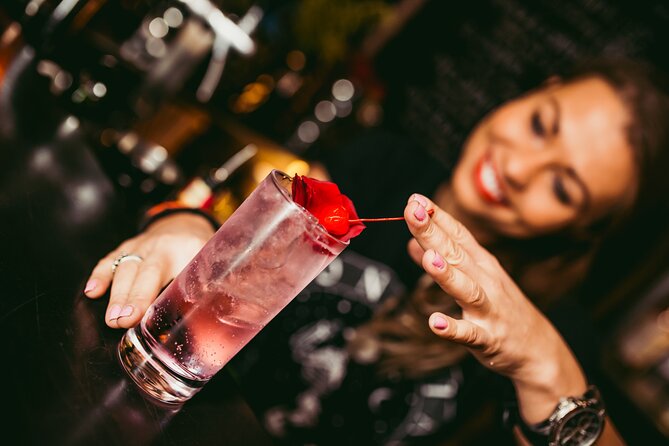 New Years Eve at Kontakt Bar With Open Bar and Live Music - Venue Highlights