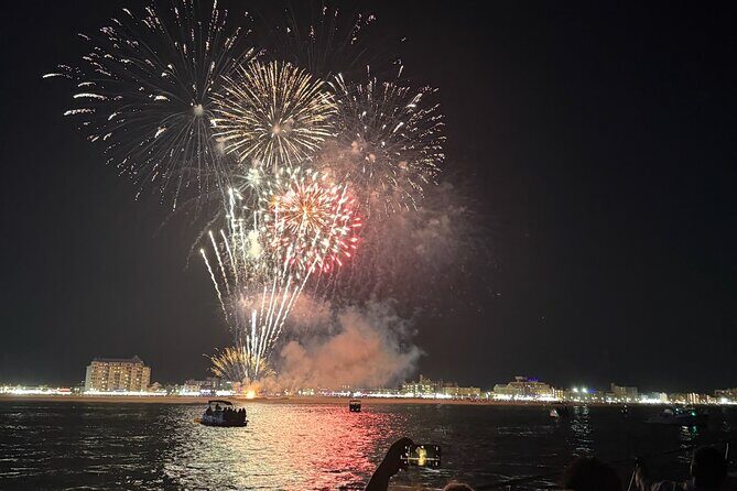New year's Eve Fireworks Cruise aboard the Sea Rocket - An In-Depth Look at the Experience