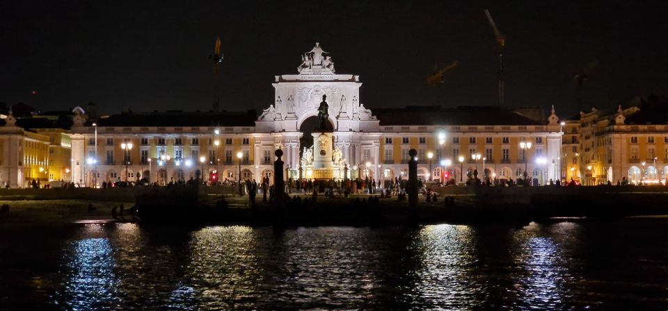 New Years Eve Fireworks Sail With Sparkling Wine - Attire and Restrictions