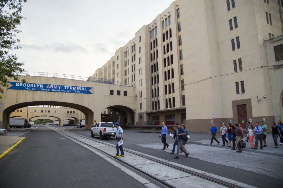 New York: Brooklyn Army Terminal Historic Walking Tour - Diverse Tenants