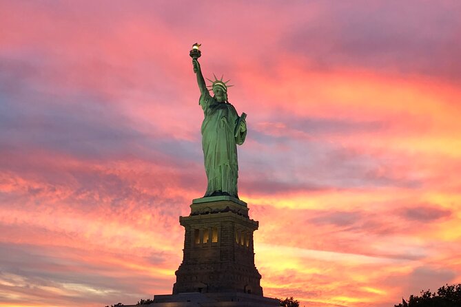 New York City 4th of July Fireworks Luxury Boat Tour - Tour Details