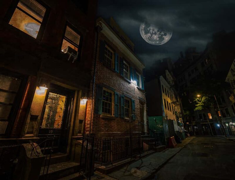 New York City Chilling Nightmares & Necromancy Ghost Tour - Key Points