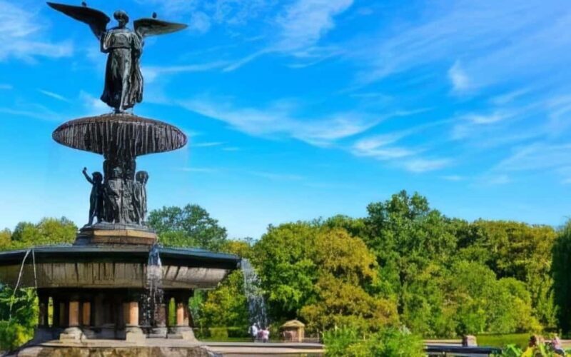 New York City: Discover Pass with Hop-on Hop-off Bus Tour - Frequently Asked Questions