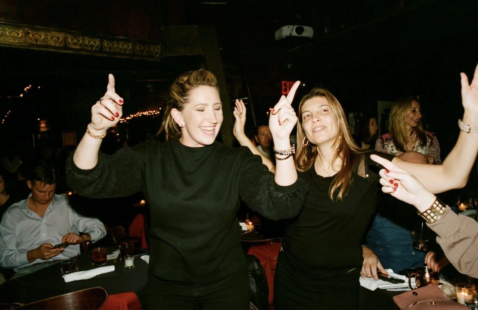 New York City: Dueling Pianos Show - Dining and Drinks