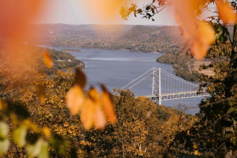 New York City: Fall Foliage Oktoberfest Cruise - The Itinerary in Detail