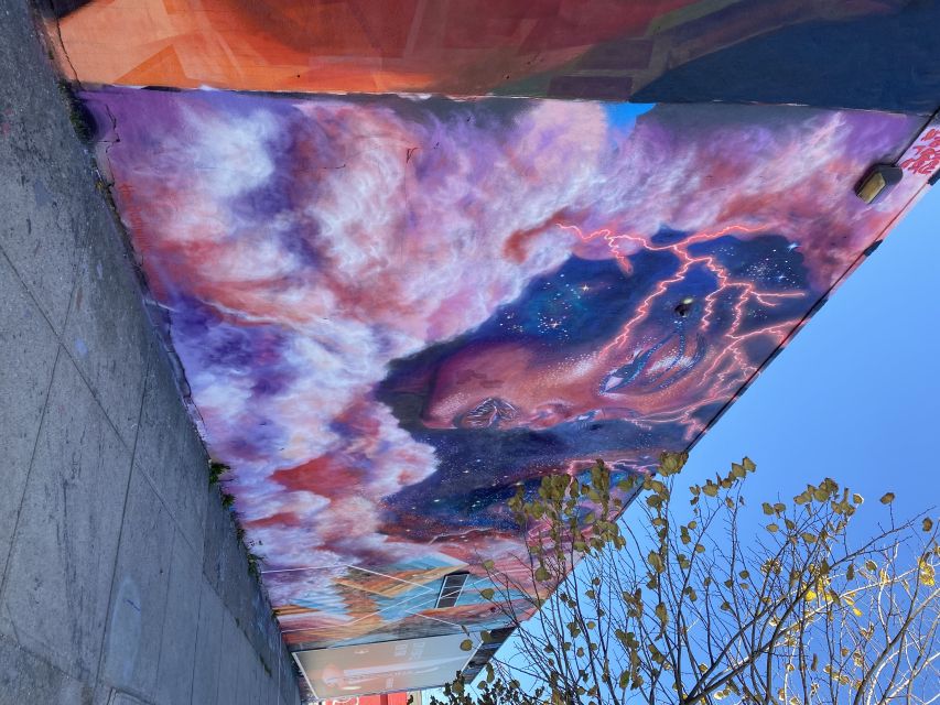 New York City: French Bushwick and Williamsburg Tour - Key Points