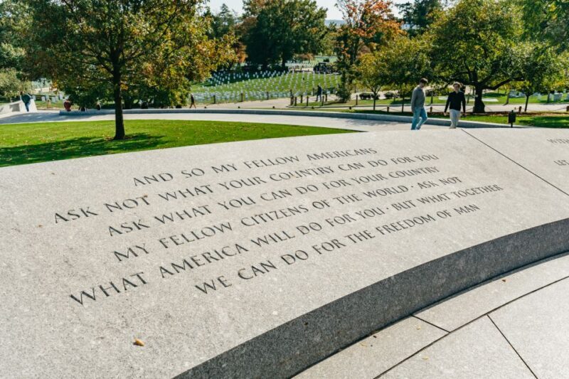 New York City: Full-Day Washington DC City Highlights Tour - Key Points