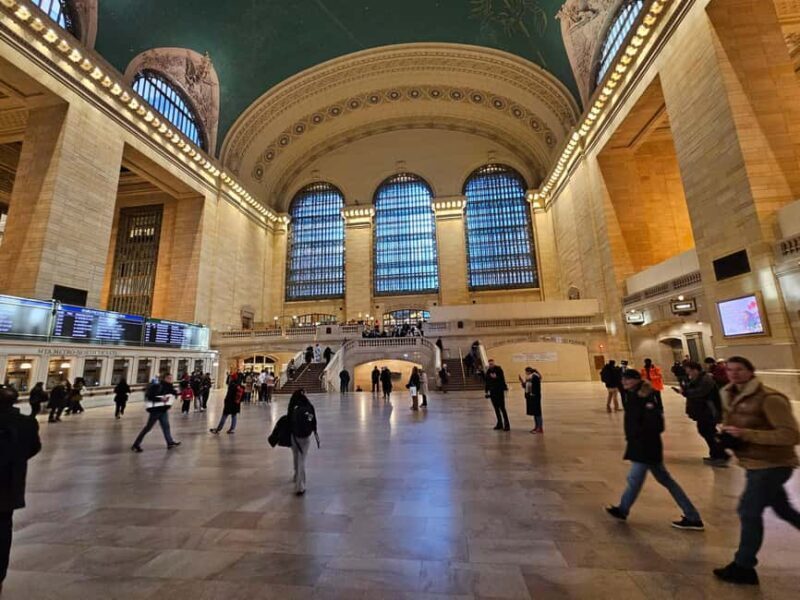 New York City: Gossip Girl Walking Tour - The Experience: What You’ll See and Do