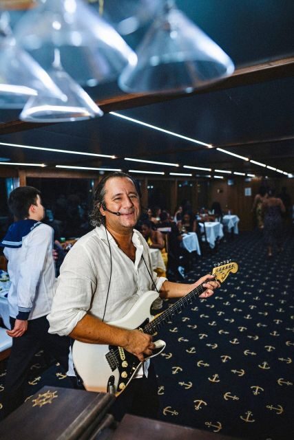 New York City: Gourmet Dinner Cruise with Live Music - Authentic Guest Perspectives
