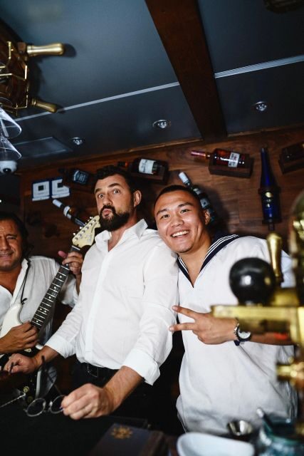 New York City: Gourmet Dinner Cruise with Live Music - Frequently Asked Questions