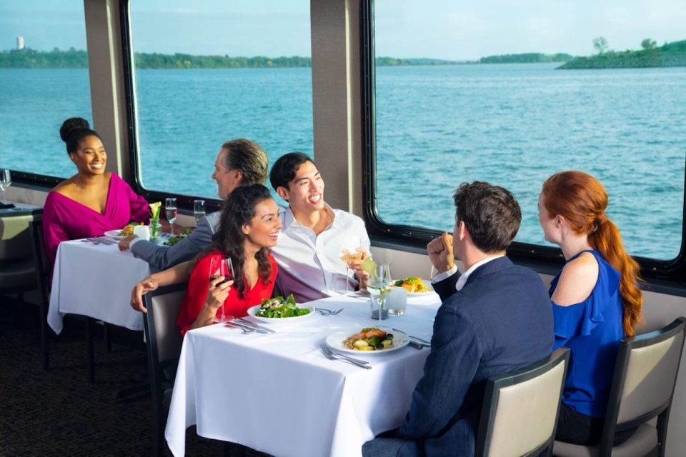 New York City: Harbor Cruise With Brunch Buffet From Pier 15 - Key Points