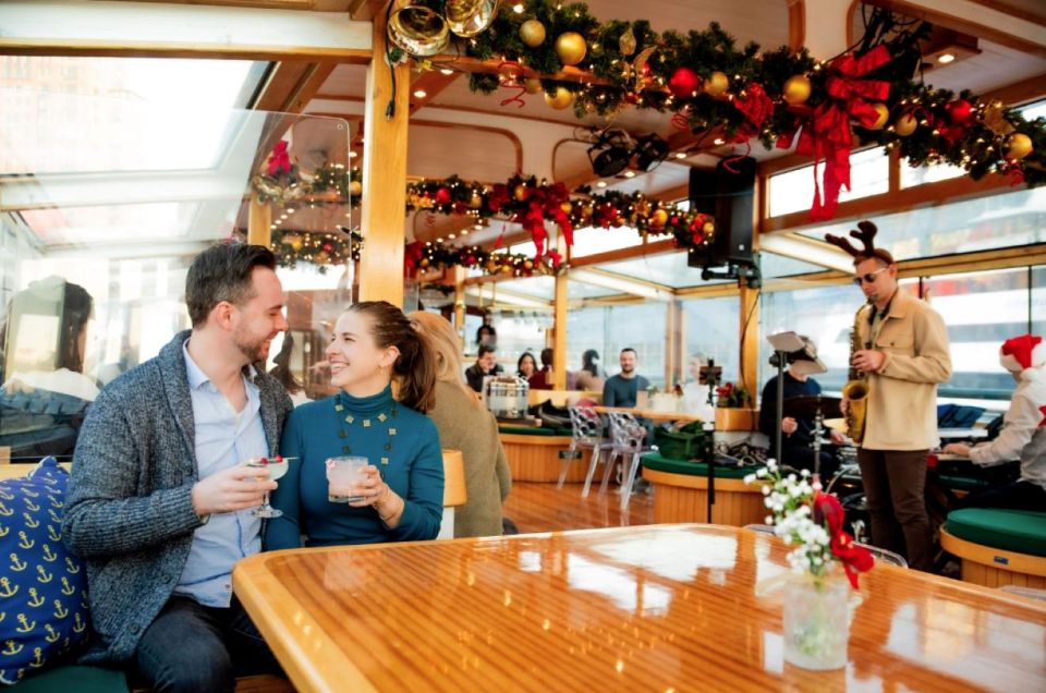 New York City: Holiday Jazz Classic Motor Yacht Cruise - Group Size