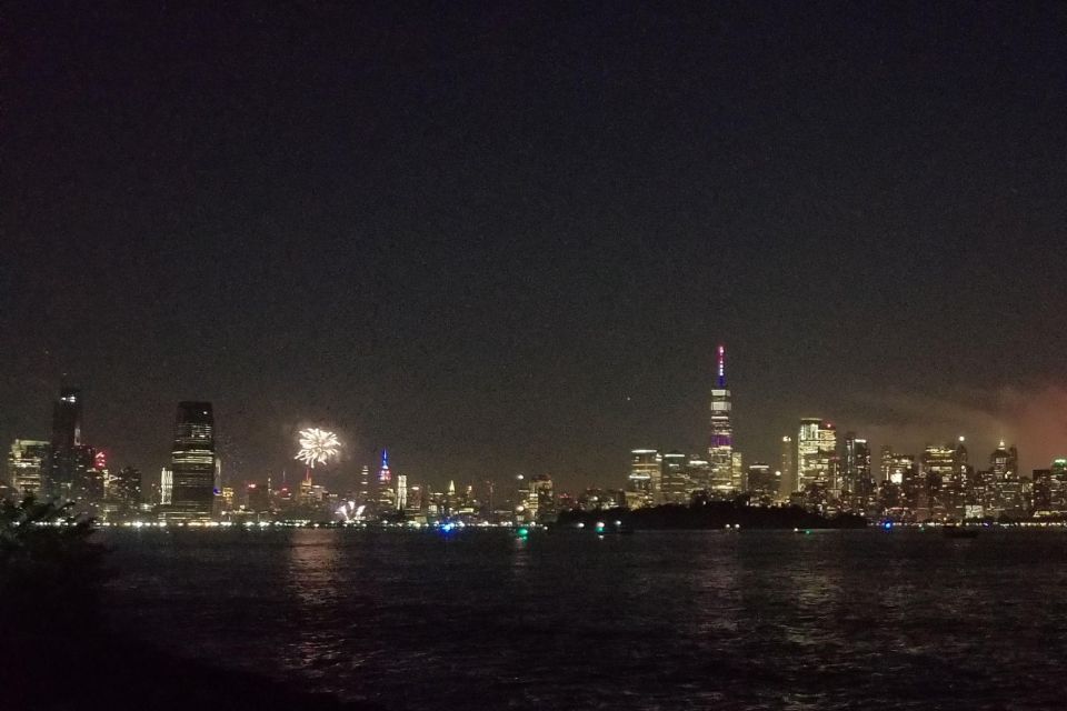 New York City Skyline & 4th of July Fireworks - Frequently Asked Questions
