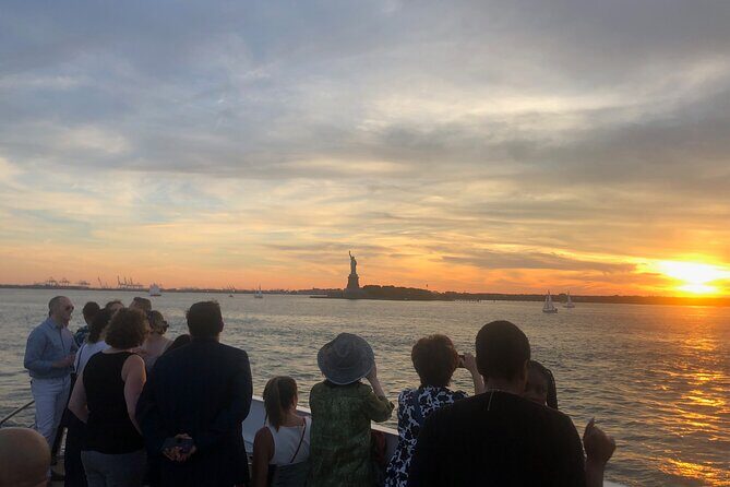 New York City Skyline Sunset and Night Cruise - Who Should Consider This Cruise?