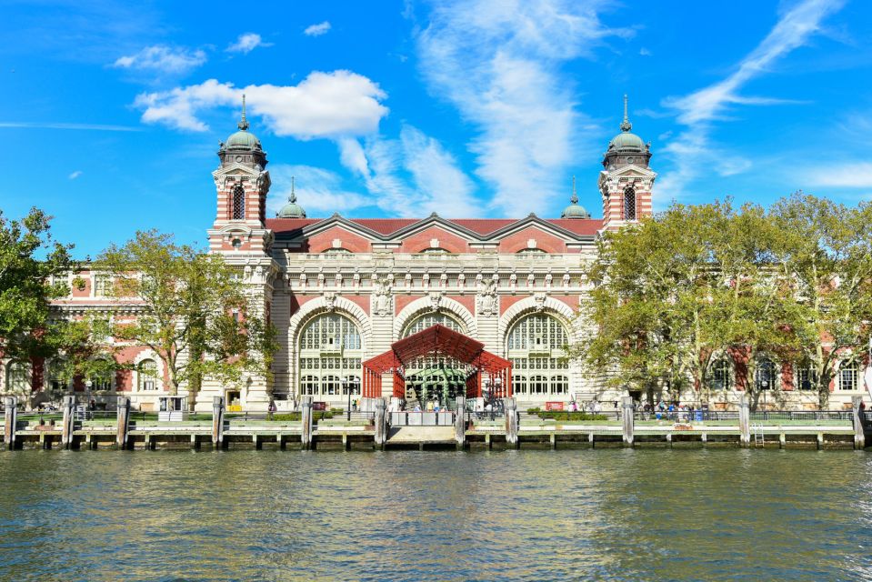 New York City: Statue of Liberty & Ellis Island Guided Tour - Customer Reviews